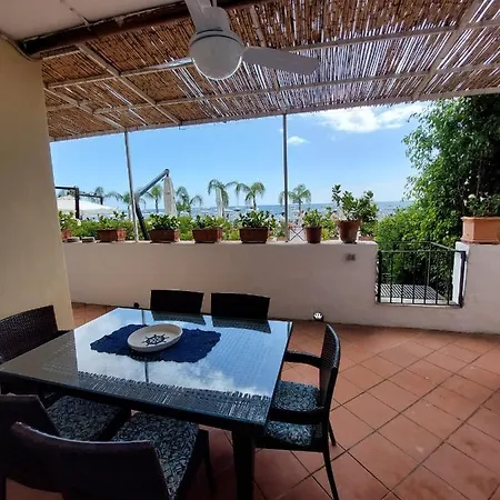 Blu Holiday home *